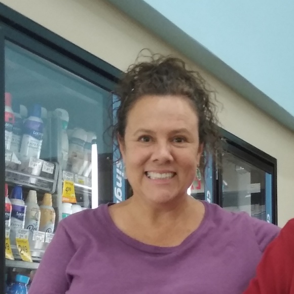 Meet your Posher, Vanessa - Picture 1 of 1